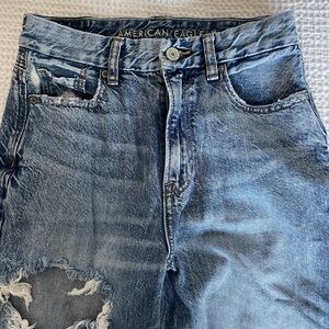 american eagle women’s ripped jeans size 0